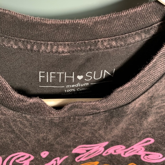 NWOT 90’s Babe distressed black crop - Picture 3 of 3